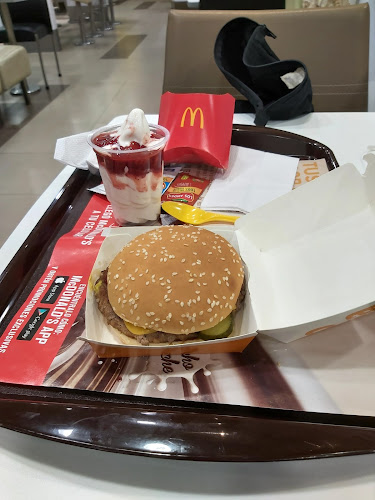 Opiniones de McDonald's Machala en Machala - Hamburguesería