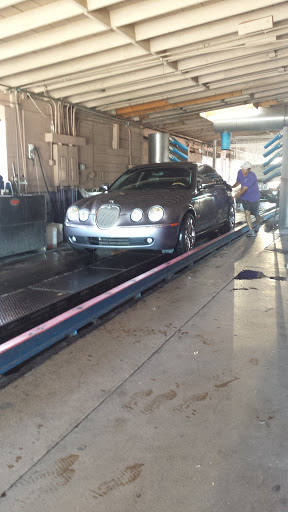 Car Wash «Los Olivos Hand Car Wash», reviews and photos, 232 E McDowell Rd, Phoenix, AZ 85004, USA