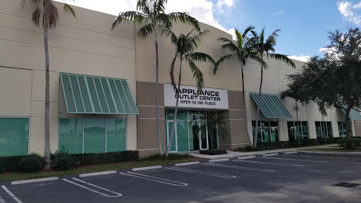 Monark Premium Appliance Co. and Clearance Center, 1742 W Atlantic Blvd, Pompano Beach, FL 33069, USA, 