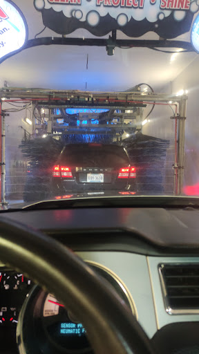 Car Wash «Rio Car Wash - Massaponax», reviews and photos, 10050 Jefferson Davis Hwy, Fredericksburg, VA 22407, USA