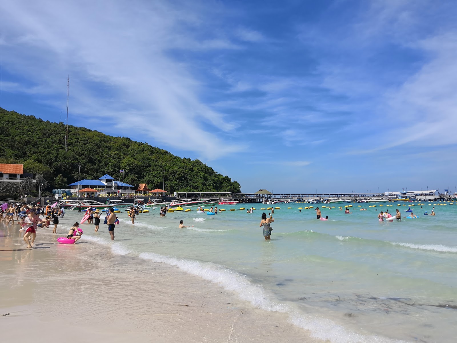 North Pattaya Beach photo #8