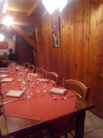 Atmosphère du Restaurant Auberge de la Combe Geay à Les Fins - n°9
