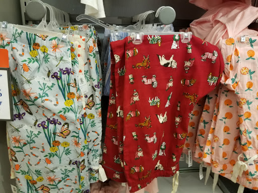 Clothing Store «Old Navy», reviews and photos, 90 Pleasant Valley St, Methuen, MA 01844, USA