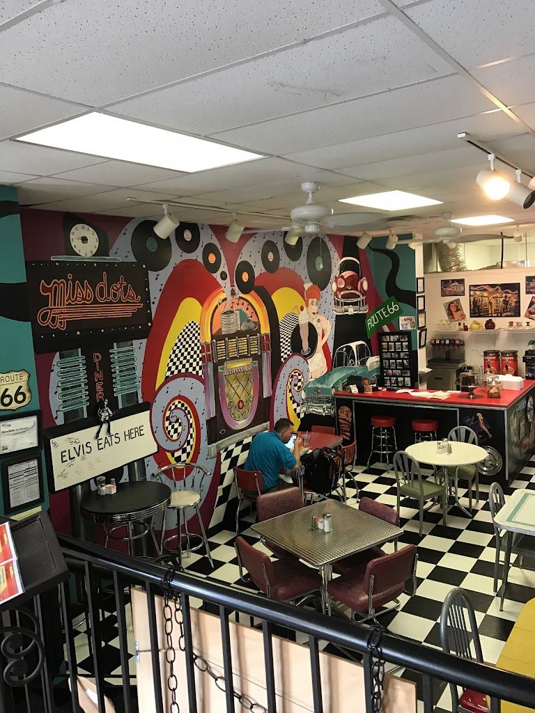 Ms Dot Diner & Sweet Shop 30052