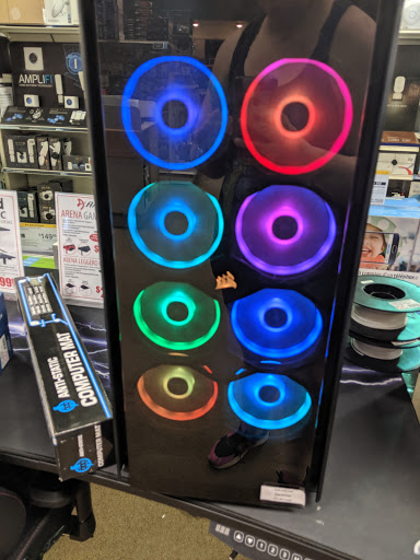 Computer Store «Micro Center», reviews and photos, 11755 Mosteller Rd, Sharonville, OH 45241, USA