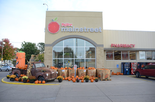 Grocery Store «Hy-Vee Mainstreet», reviews and photos, 510 E 6th St, Muscatine, IA 52761, USA