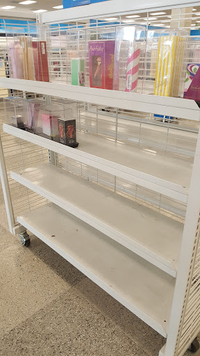 Clothing Store «Ross Dress for Less», reviews and photos, 1401 Missouri Ave N, Largo, FL 33770, USA