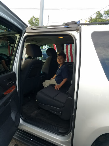 Used Car Dealer «Bexley Motorcar Company», reviews and photos, 2253 E Livingston Ave, Columbus, OH 43209, USA