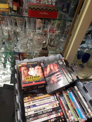 Thrift Store «Explosive Bargains & Thrift», reviews and photos, 127 Smithtown Blvd, Nesconset, NY 11767, USA