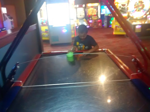 Bowling Alley «alley V», reviews and photos, 3375 Oak View Dr, Omaha, NE 68144, USA