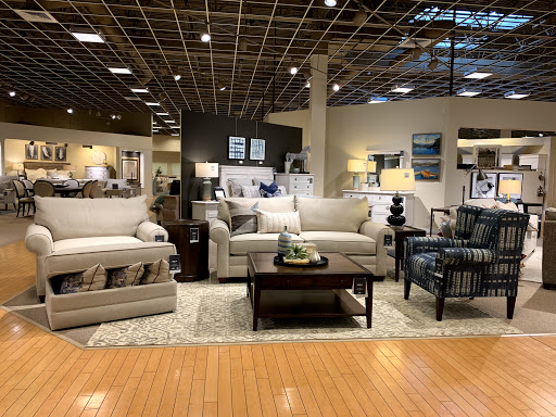 Furniture Store «Bassett Home Furnishings», reviews and photos, 1551 Carl D. Silver Parkway, Fredericksburg, VA 22401, USA
