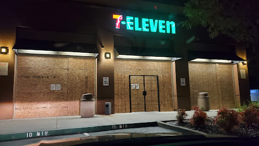 Convenience Store «7-Eleven», reviews and photos, 7700 Folsom-Auburn Rd, Folsom, CA 95630, USA