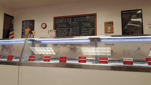 Shopping Mall «Tuskatella Shopping Center», reviews and photos, 1344 N Tustin St, Orange, CA 92867, USA