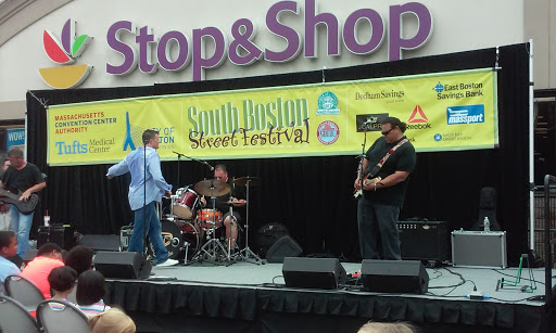 Grocery Store «Stop & Shop», reviews and photos, 713 E Broadway, South Boston, MA 02127, USA