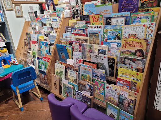 Book Store «Quarter Price Books», reviews and photos, 3820 Shepherd Dr, Houston, TX 77098, USA