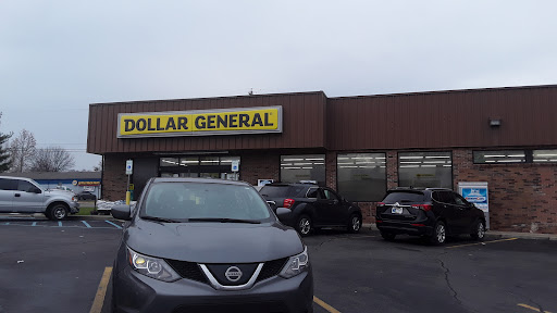 Discount Store «Dollar General», reviews and photos, 215 S Main St, Brownstown, IN 47220, USA