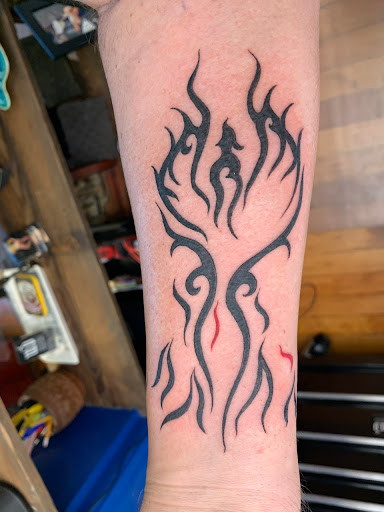 Tattoo Shop «Black & Blue Tattoo», reviews and photos, 381 Guerrero St, San Francisco, CA 94103, USA