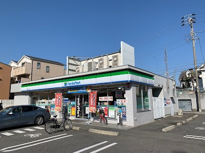 ファミリーマート 千種春岡二丁目店