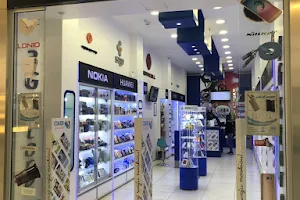 3G Store BIG shopping center Novi Sad image