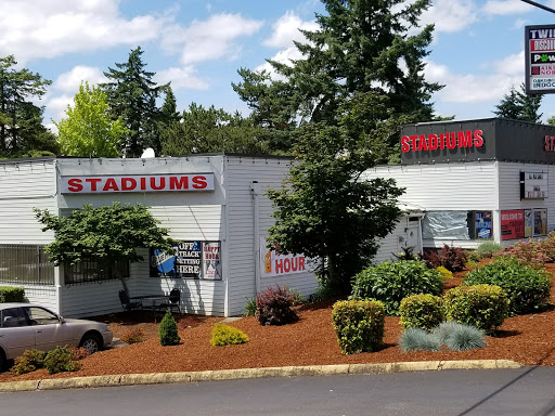 Sports Bar «Stadiums Sports Bar», reviews and photos, 16065 SE McLoughlin Blvd, Oak Grove, OR 97267, USA