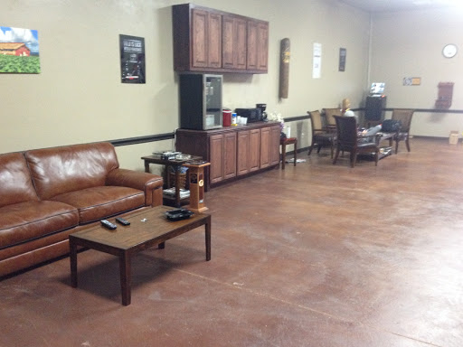 Cigar Shop «Tobacco Exchange (Moore)», reviews and photos, 824 SW 27th St b, Moore, OK 73160, USA