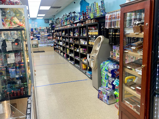 Tobacco Shop «Smokers Heaven KC», reviews and photos, 10145 Wornall Rd, Kansas City, MO 64114, USA