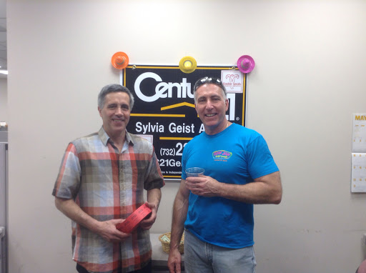 Real Estate Agency «Century 21 Sylvia Geist Agency», reviews and photos, 372 NJ-18, East Brunswick, NJ 08816, USA