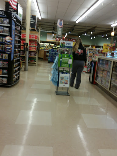 Grocery Store «Food Lion», reviews and photos, 85 Maddex Square Dr, Shepherdstown, WV 25443, USA