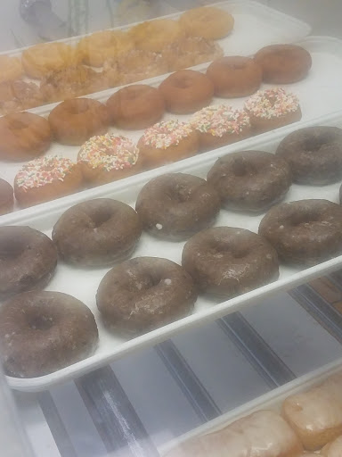 Donut Shop «KD Donuts & Kolaches», reviews and photos, 4650 E Sunset Rd, Henderson, NV 89014, USA