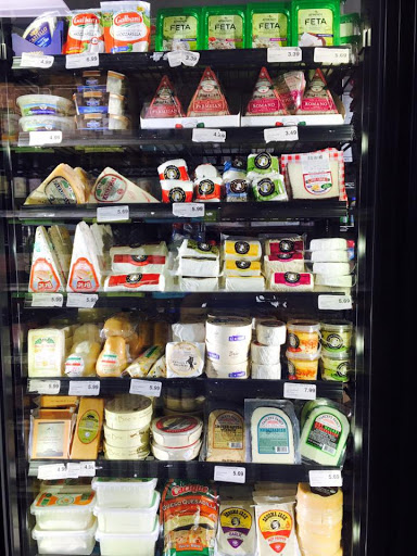 Grocery Store «Redwood Valley Market», reviews and photos, 999 E School Way, Redwood Valley, CA 95470, USA