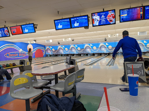Bowling Alley «Classic Bowl», reviews and photos, 11707 Round Lake Blvd NW, Coon Rapids, MN 55433, USA
