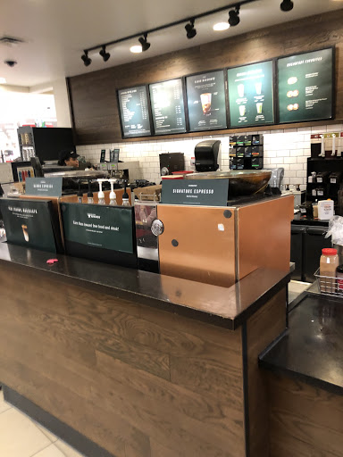 Coffee Shop «Starbucks», reviews and photos, 5065 Main St, Trumbull, CT 06611, USA
