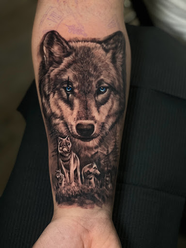 Explore aries zodiac sign tattoo ideas, creative tattoo ideas in Tampa, available at Legacy ink tattoos