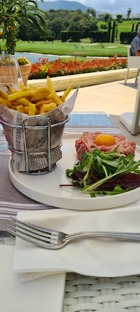 Plats et boissons du Restaurant français L'Arbre Jaune - Restaurant Riviera Golf de Barbossi à Mandelieu-la-Napoule - n°6