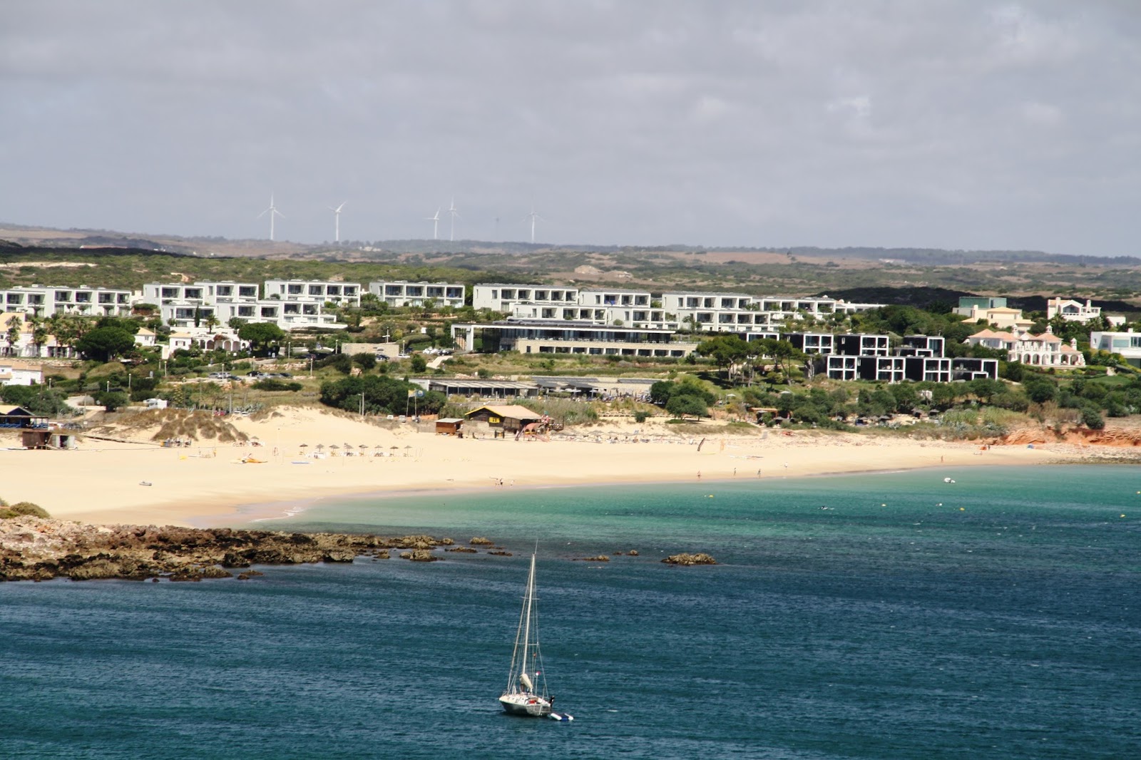 Praia da Baleeira photo #8