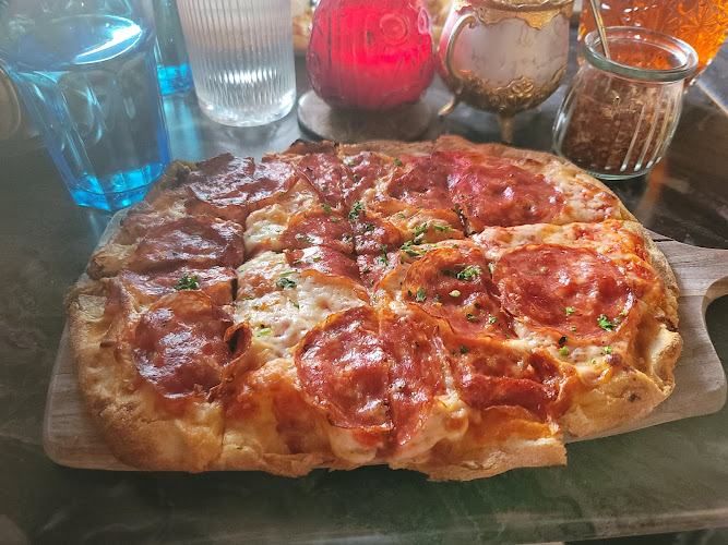 #1 best pizza place in Coronado - Nado Republic