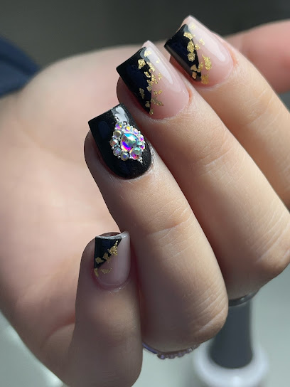 Queens nails/ CURICO
