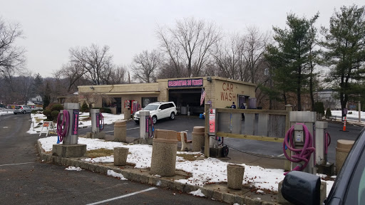 Willowbrook Car Wash & Detail Center en Wayne