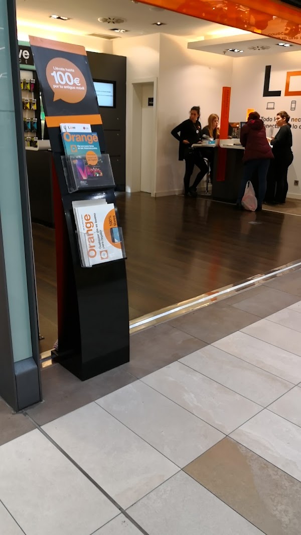 Tienda Orange Carrefour Coll Palma de Mallorca