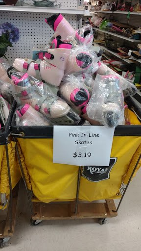 Thrift Store «Goodwill», reviews and photos, 9400 Fairway Dr, Roseville, CA 95678, USA