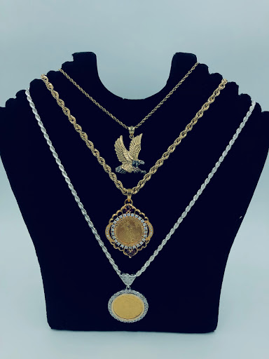 Jeweler «Your Family Jeweler», reviews and photos, 1701 S Alexander St #102, Plant City, FL 33566, USA