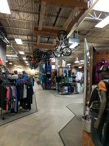 Camping Store «REI», reviews and photos, 970 W Eisenhower Pkwy, Ann Arbor, MI 48103, USA