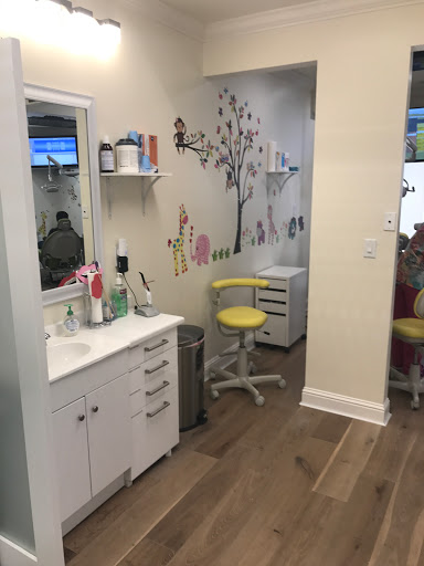 iSmile Dental image