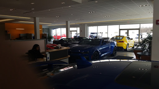 Chevrolet Dealer «Chevy Exchange», reviews and photos, 1 Sherwood Terrace, Lake Bluff, IL 60044, USA
