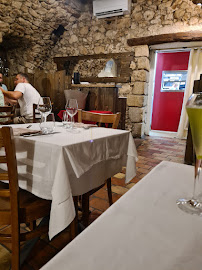 Atmosphère du Le Jas Restaurant à La Roque-d'Anthéron - n°7