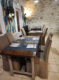 Atmosphère du Restaurant Le Roxy Brasserie Lounge à Saint-Maurice-de-Beynost - n°12
