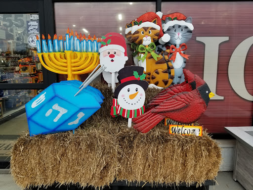 Hardware Store «Trio Hardware and Paint», reviews and photos, 1032 Old Country Rd, Plainview, NY 11803, USA