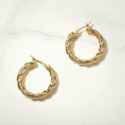 Jewelry Store «Worthington Jewelers», reviews and photos, 692 High St, Worthington, OH 43085, USA