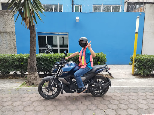Escuela de Manejo para Motociclistas ATM