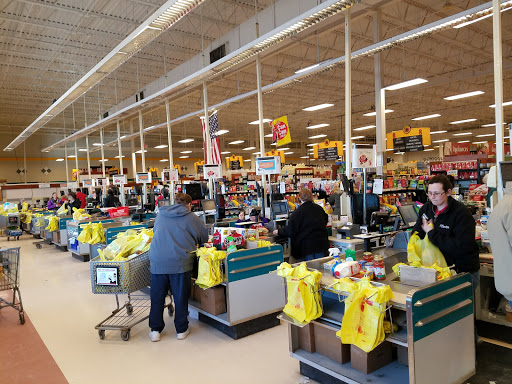 Grocery Store «ShopRite of Monticello», reviews and photos, 46 Thompson Square, Monticello, NY 12701, USA